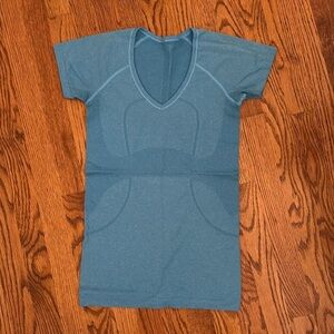 Blue Lululemon top